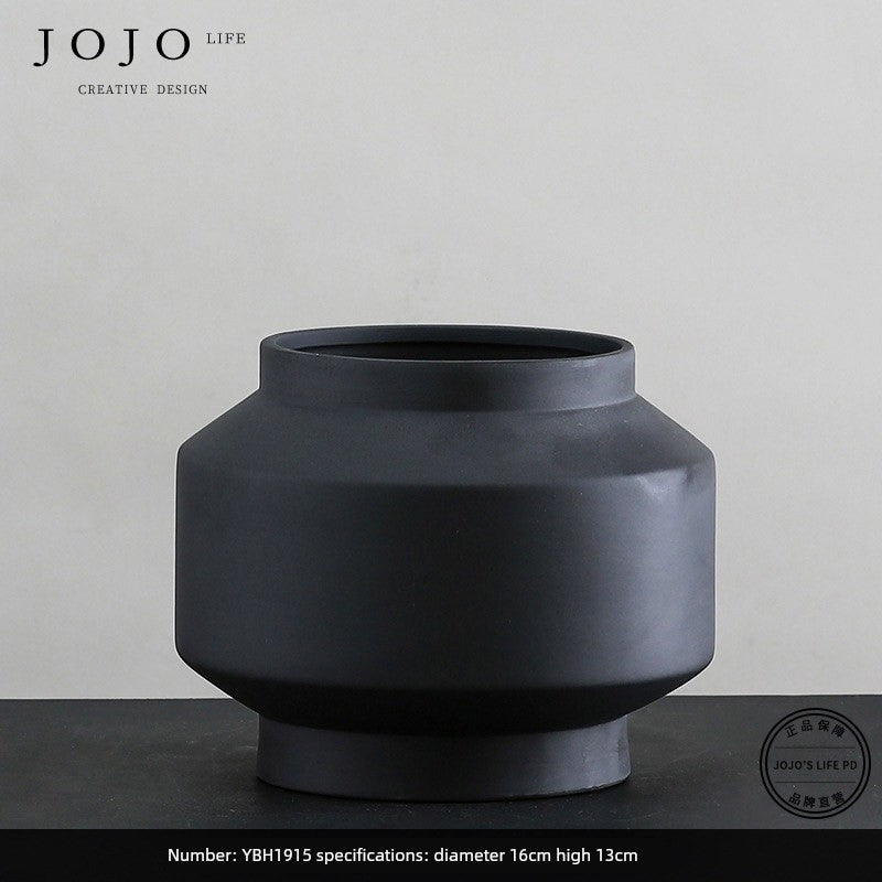 Jojo Geo Black Vase
